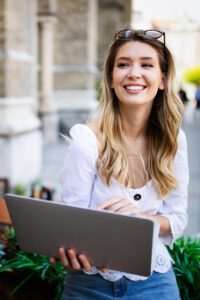 Virtual Assistant for Course Creators