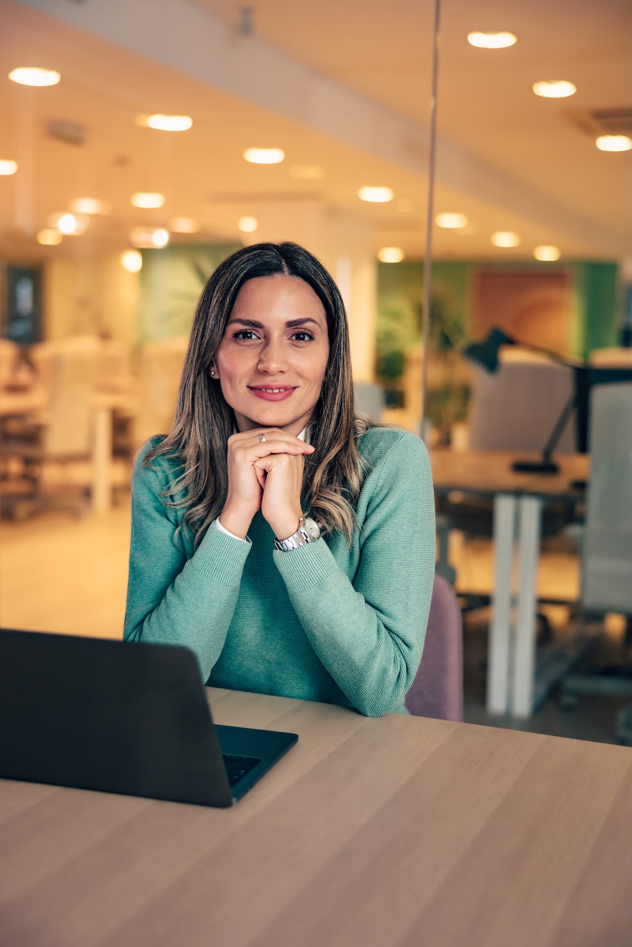 happy virtual support specialist for nutrition professionals