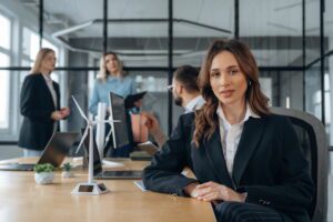 leader dealing with organizational presenteeism