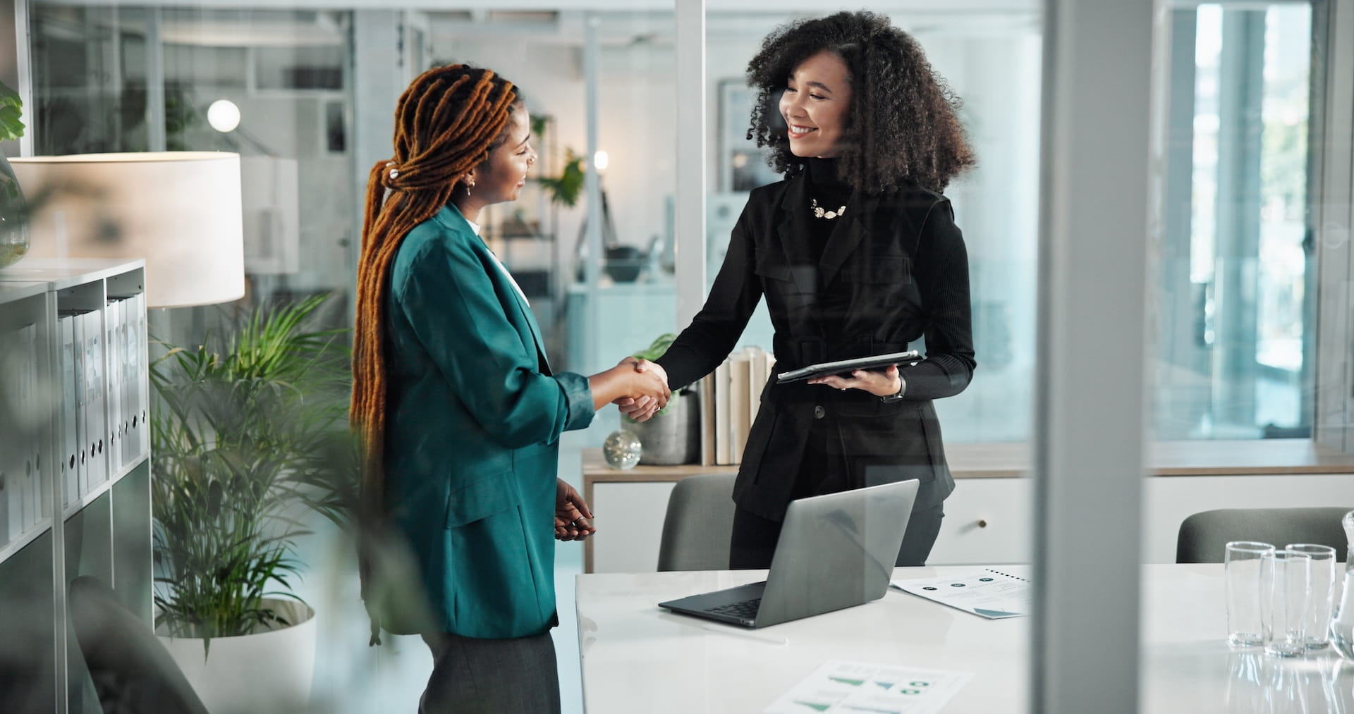 collaborative managed virtual support